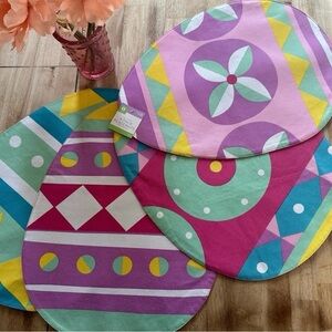 Easter Cloth Placemats
Egg Shaped